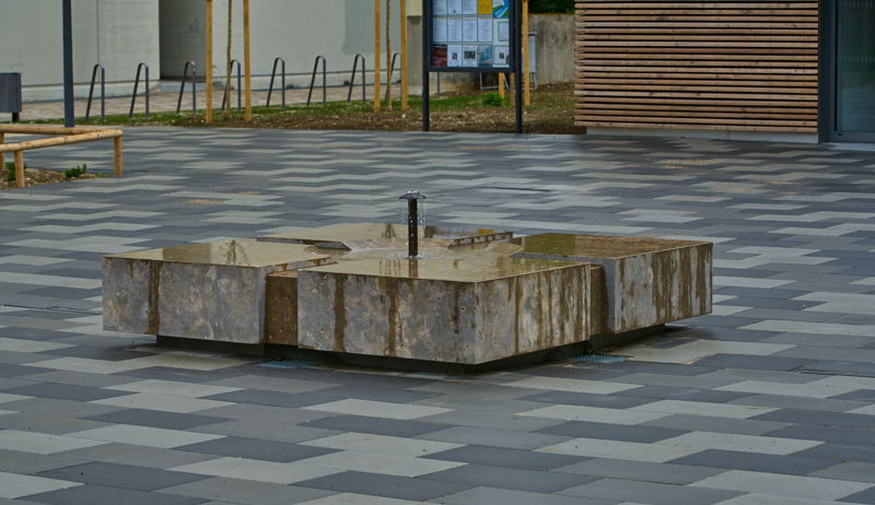 29.04.2019 - Endlich sprudelt der Brunnen auf der Christus Erlöser Gemeinde