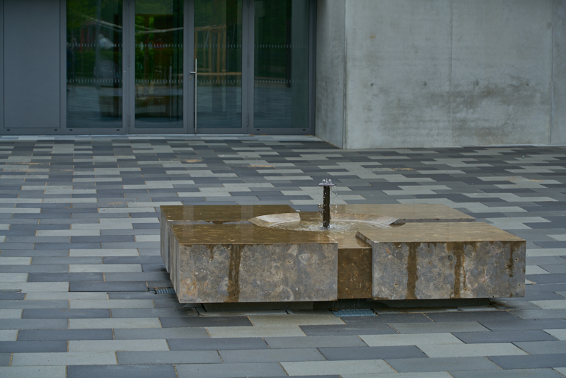 29.04.2019 - Endlich sprudelt der Brunnen auf der Christus Erlöser Gemeinde