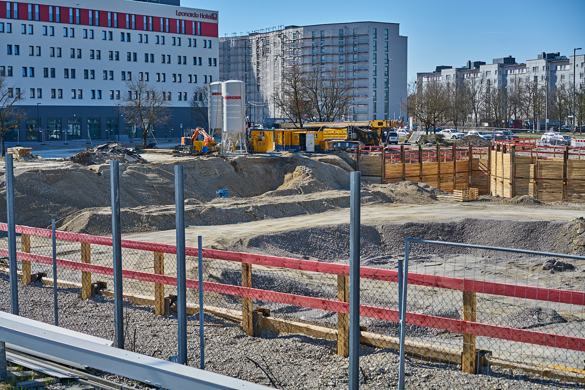 21.03.2019 - Die Baustelle Iconic-Serviced-Apartments in Neuperlach Süd