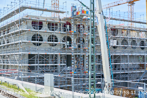 13.07.2020 - R.EVO Boardinghaus - Iconic-Serviced-Apartments Neuperlach