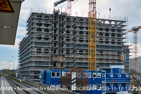 12.11.2020 - R.EVO Boardinghaus - Iconic-Serviced-Apartments Neuperlach