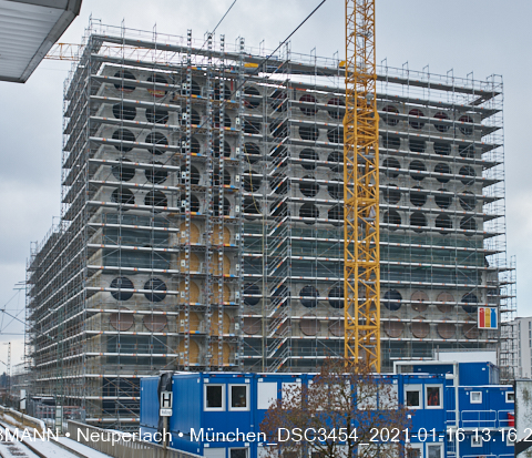 16.01.2021 - Boardinghaus am S-Bahnhof in Neuperlach