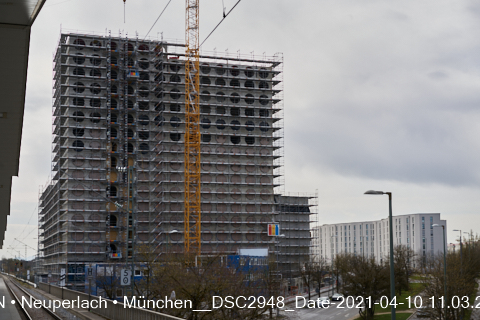 10.04.2021 - REVO - Boardinghaus, ein neues Wahrzeichen, im Süden von München, Neuperlach