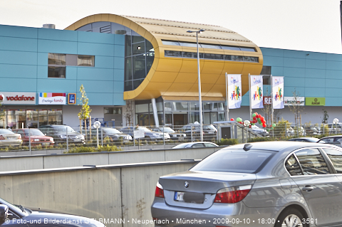 09.09.2009 - unser Einkaufszentrum life im Plettzentrum hat heute eröffnet.