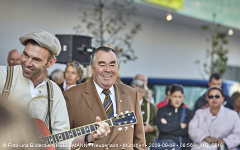 09.09.2009 - unser Einkaufszentrum life im Plettzentrum hat heute eröffnet.