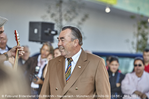 09.09.2009 - unser Einkaufszentrum life im Plettzentrum hat heute eröffnet.