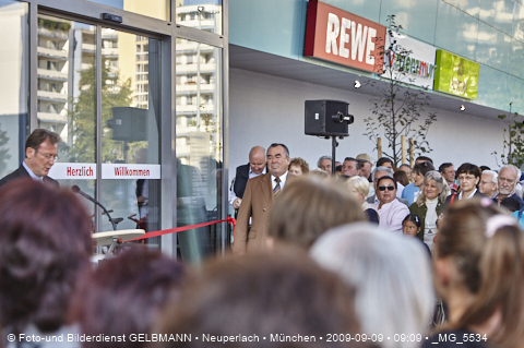 09.09.2009 - unser Einkaufszentrum life im Plettzentrum hat heute eröffnet.
