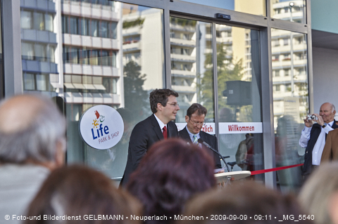 09.09.2009 - unser Einkaufszentrum life im Plettzentrum hat heute eröffnet.