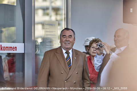 09.09.2009 - unser Einkaufszentrum life im Plettzentrum hat heute eröffnet.