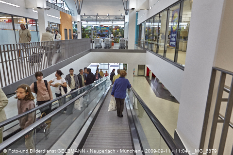 09.09.2009 - unser Einkaufszentrum life im Plettzentrum hat heute eröffnet.