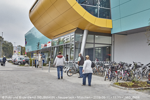 09.09.2009 - unser Einkaufszentrum life im Plettzentrum hat heute eröffnet.