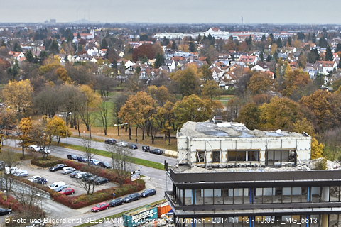 13.11.2014 - Abriss des Bürohaus am Peschelanger 3