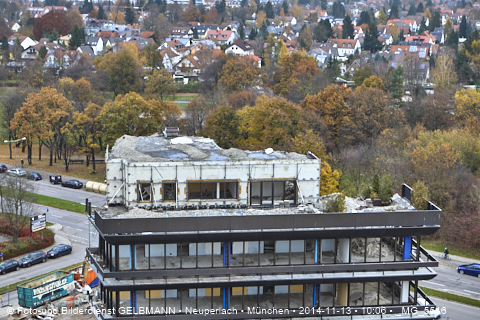 13.11.2014 - Abriss des Bürohaus am Peschelanger 3