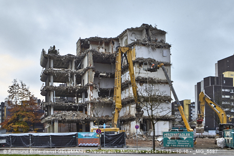 13.11.2014 - Abriss des Bürohaus am Peschelanger 3