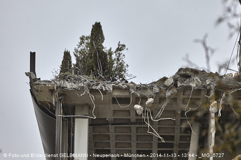 13.11.2014 - Abriss des Bürohaus am Peschelanger 3
