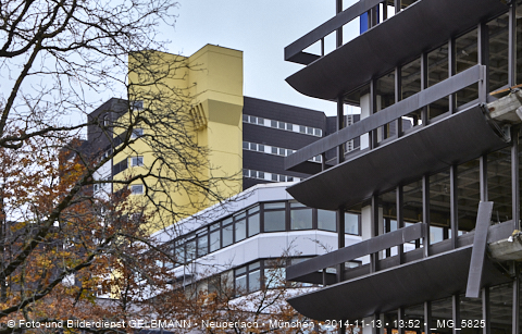 13.11.2014 - Abriss des Bürohaus am Peschelanger 3