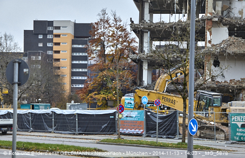 13.11.2014 - Abriss des Bürohaus am Peschelanger 3