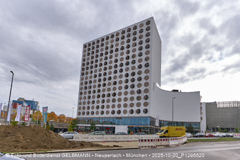 20.10.2025 - REVO, Siemens, Carl-Wery, S-Bahn, Neuperlach-Süd