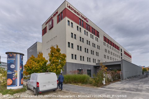 20.10.2025 - REVO, Siemens, Carl-Wery, S-Bahn, Neuperlach-Süd