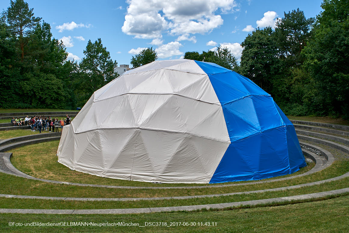 30.06.2017 -Das TheaterZelt am Tag der Premiere in Neuperlach