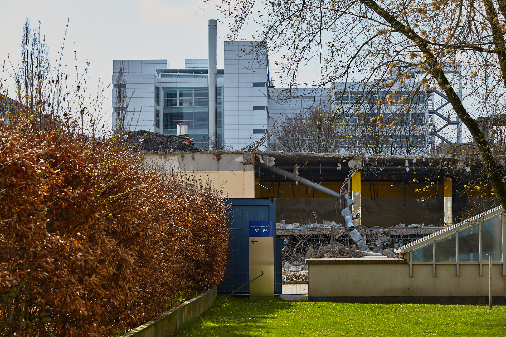 Plettzentrum-Abrissarbeiten am 17.04.2012