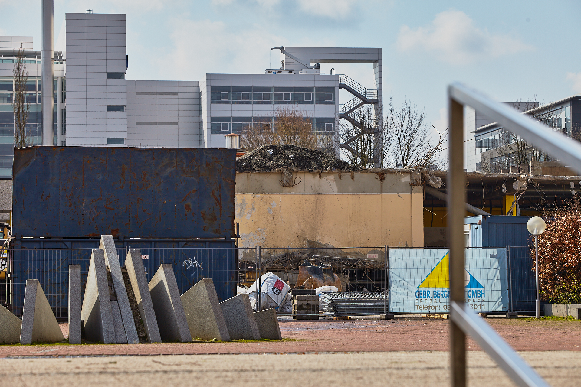 Plettzentrum-Abrissarbeiten am 17.04.2012