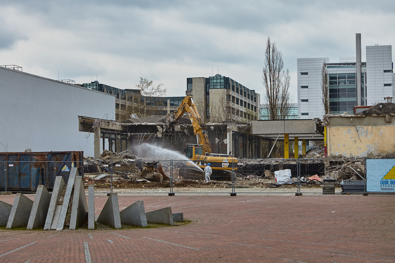 Neuperlach-Plettzentrum am 18.04.2012