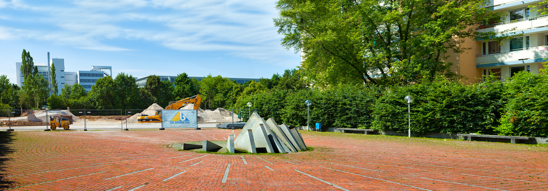 NEUPERLACH BAUSTELLE LAO-HAUS 23.06.2012