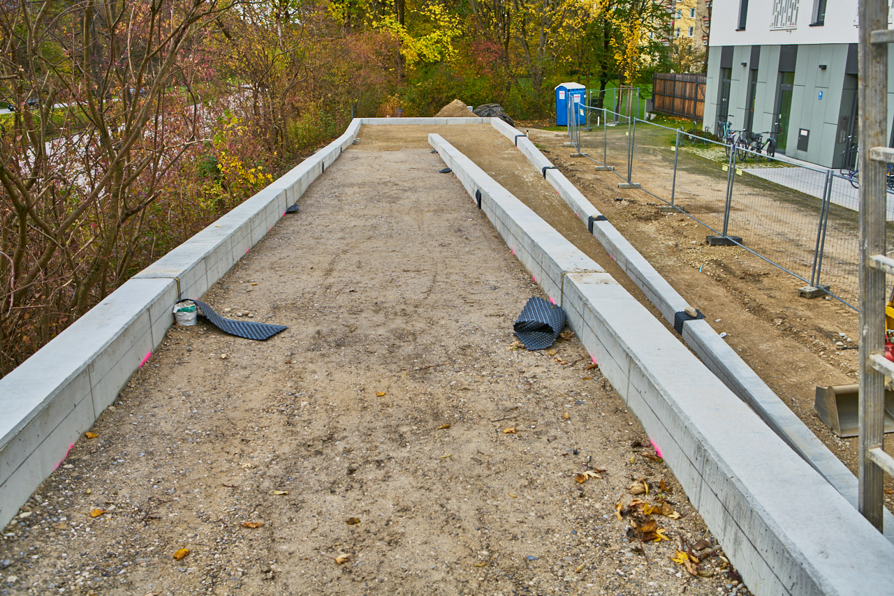 Neuperlach, das Plettzentrum und LAO-Haus