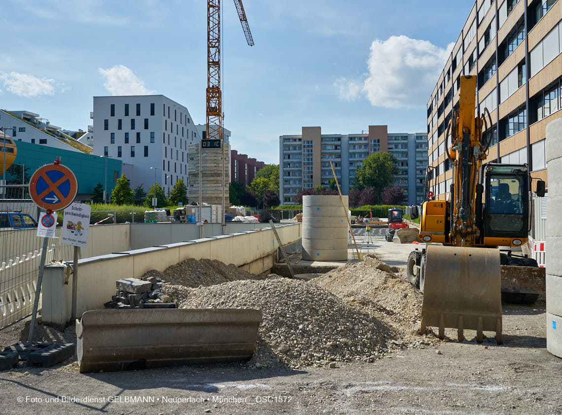 14.09.2021 - Baustelle Plettzentrum in Neuperlach