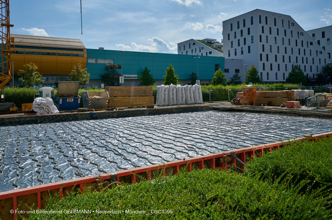 14.09.2021 - Baustelle Plettzentrum in Neuperlach