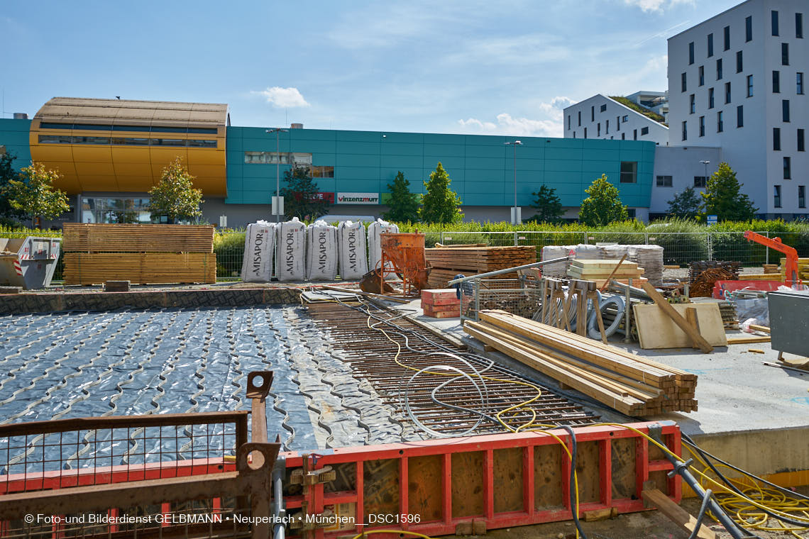 14.09.2021 - Baustelle Plettzentrum in Neuperlach