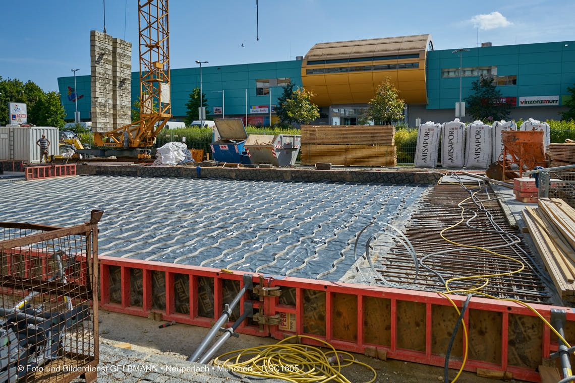 14.09.2021 - Baustelle Plettzentrum in Neuperlach