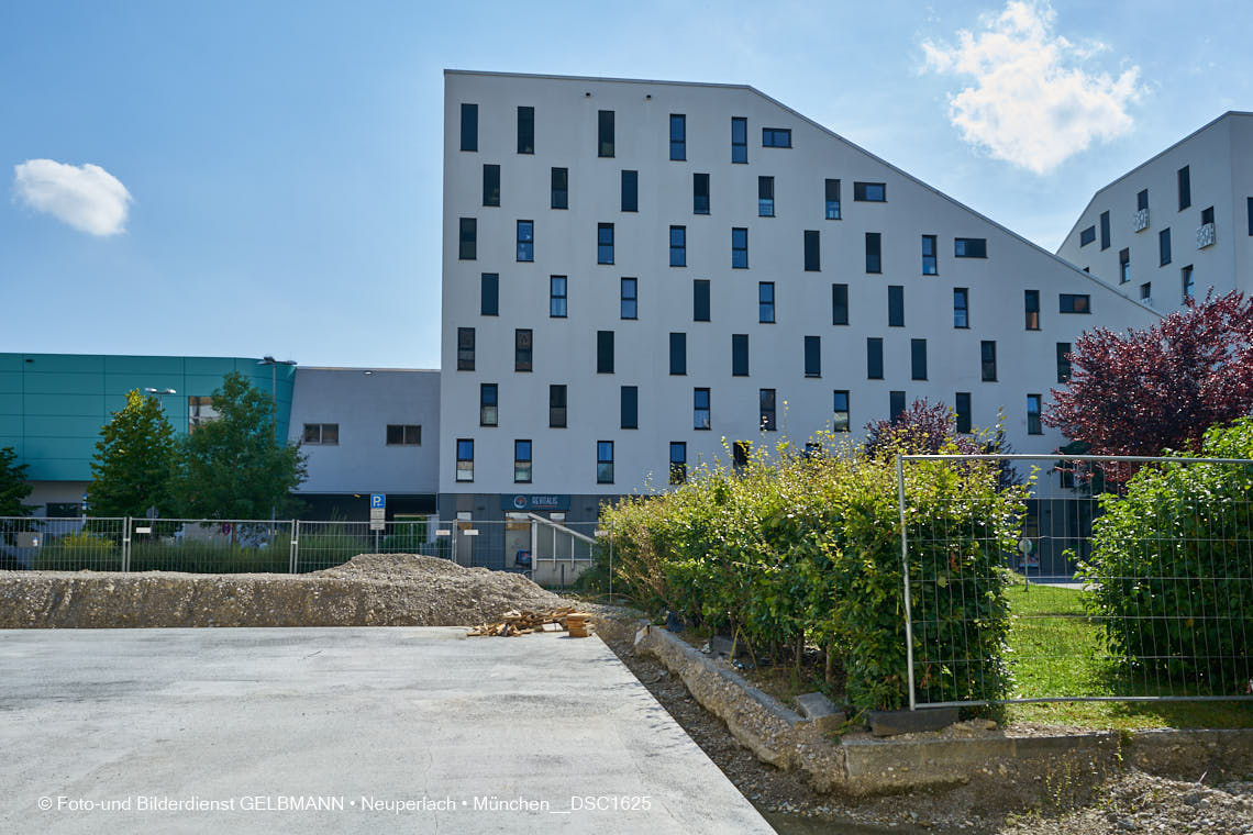 14.09.2021 - Baustelle Plettzentrum in Neuperlach