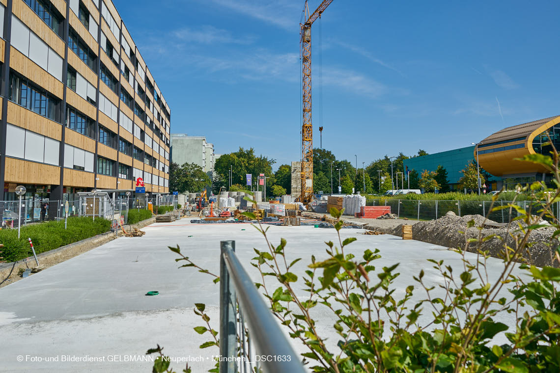 14.09.2021 - Baustelle Plettzentrum in Neuperlach