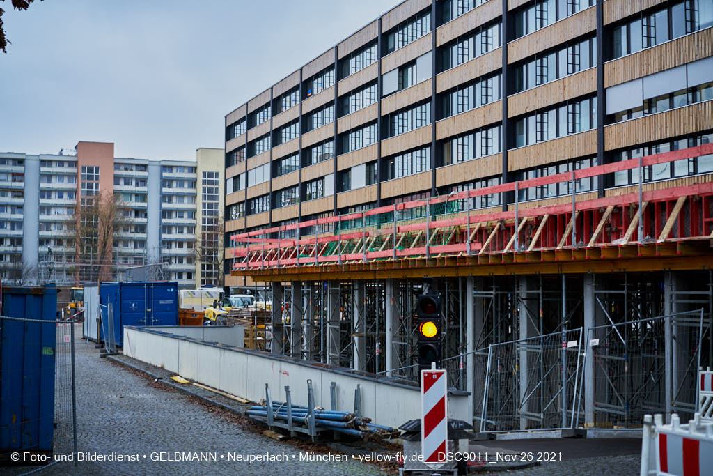 26.11.2021 - Baustelle Plettzentrum zur Montessori Schule in Neuperlach