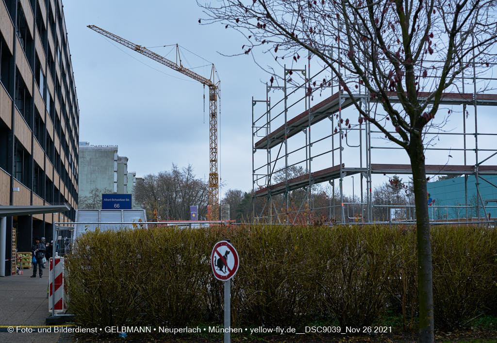 26.11.2021 - Baustelle Plettzentrum zur Montessori Schule in Neuperlach