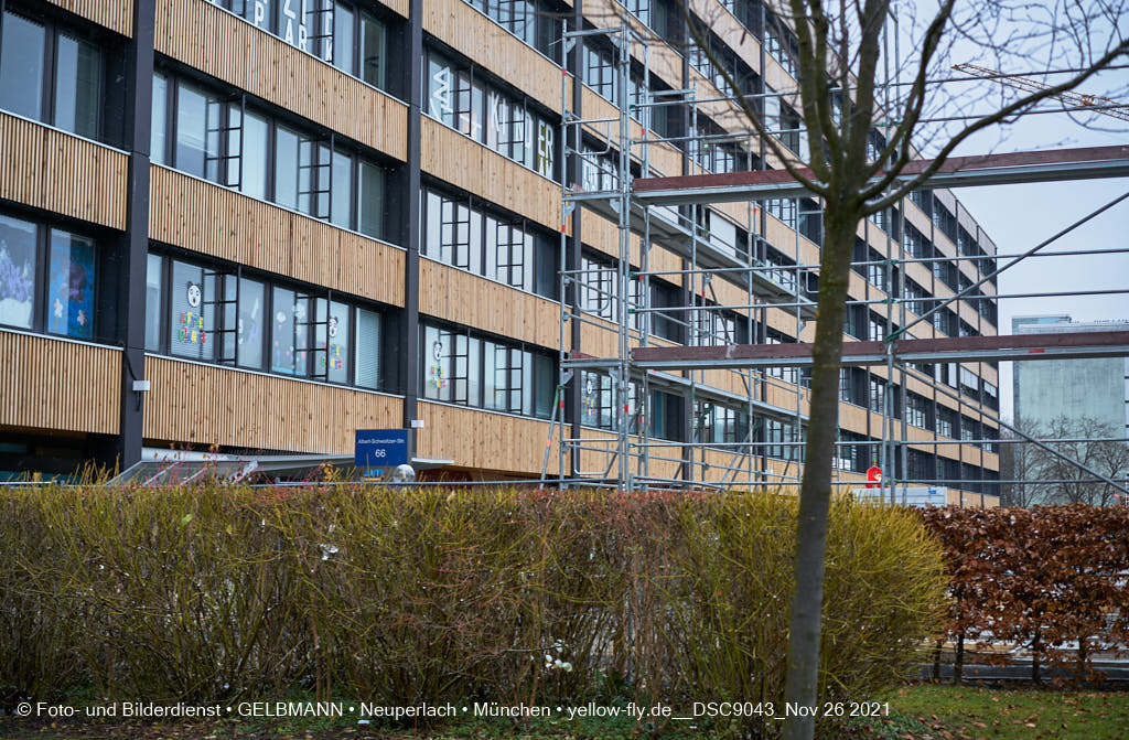 26.11.2021 - Baustelle Plettzentrum zur Montessori Schule in Neuperlach