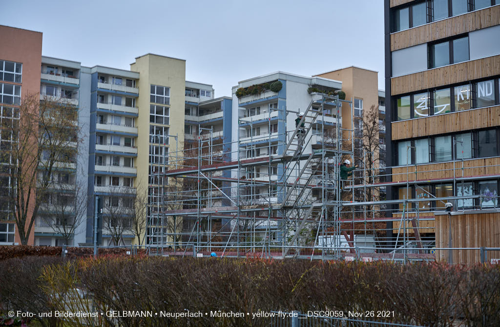 26.11.2021 - Baustelle Plettzentrum zur Montessori Schule in Neuperlach
