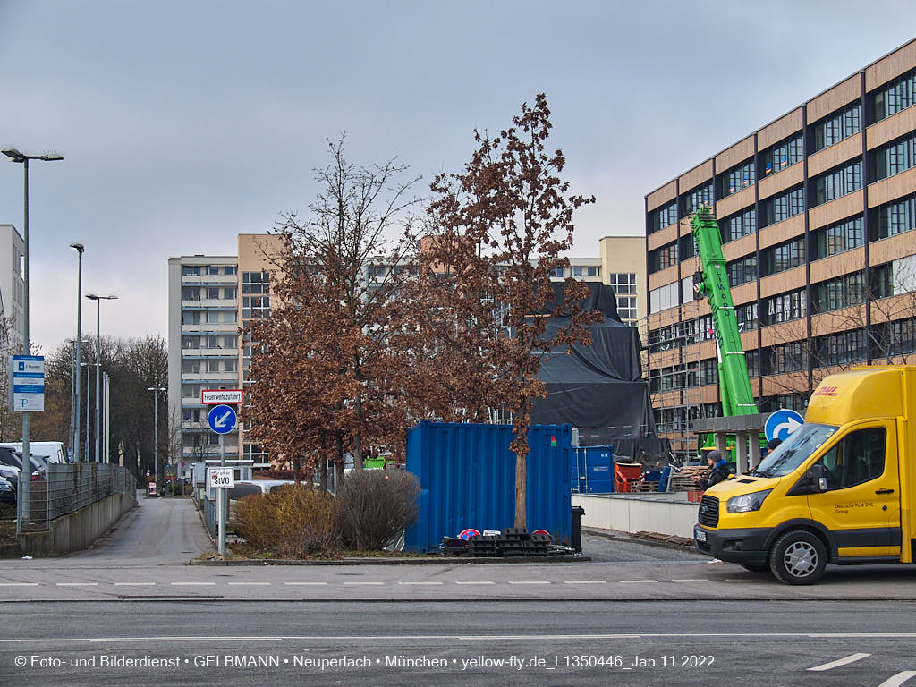 12.01.2022 - Baustelle zur Montessori Schule im Plettzentrum Neuperlach