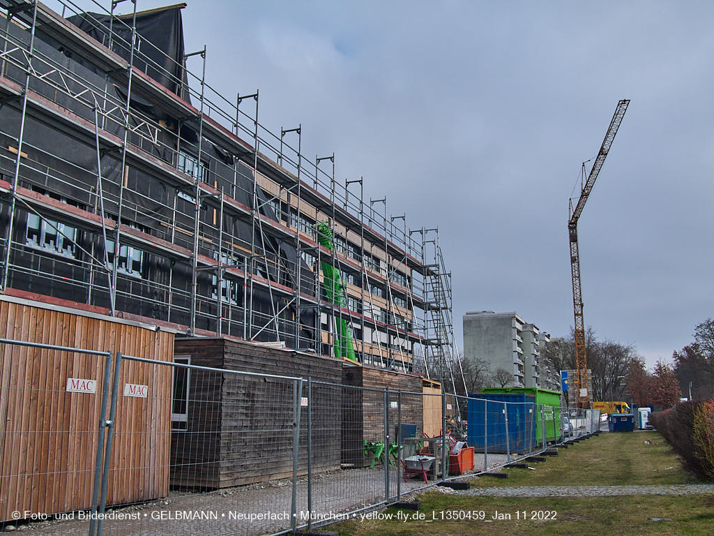 12.01.2022 - Baustelle zur Montessori Schule im Plettzentrum Neuperlach
