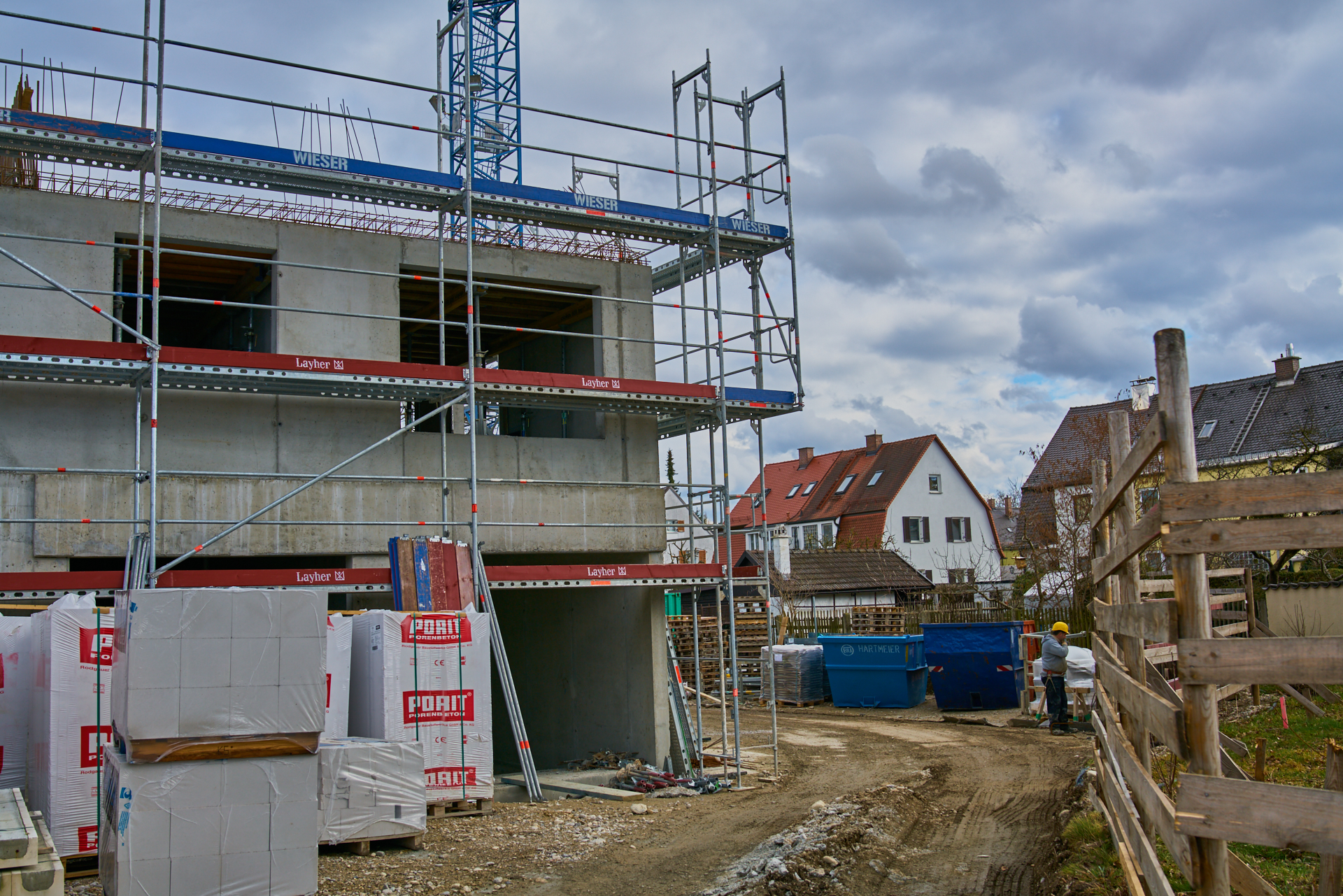 16.03.2018 - Baustelle Maikäfersiedlung in der Bad-Schachener-Straße in Neuperlach