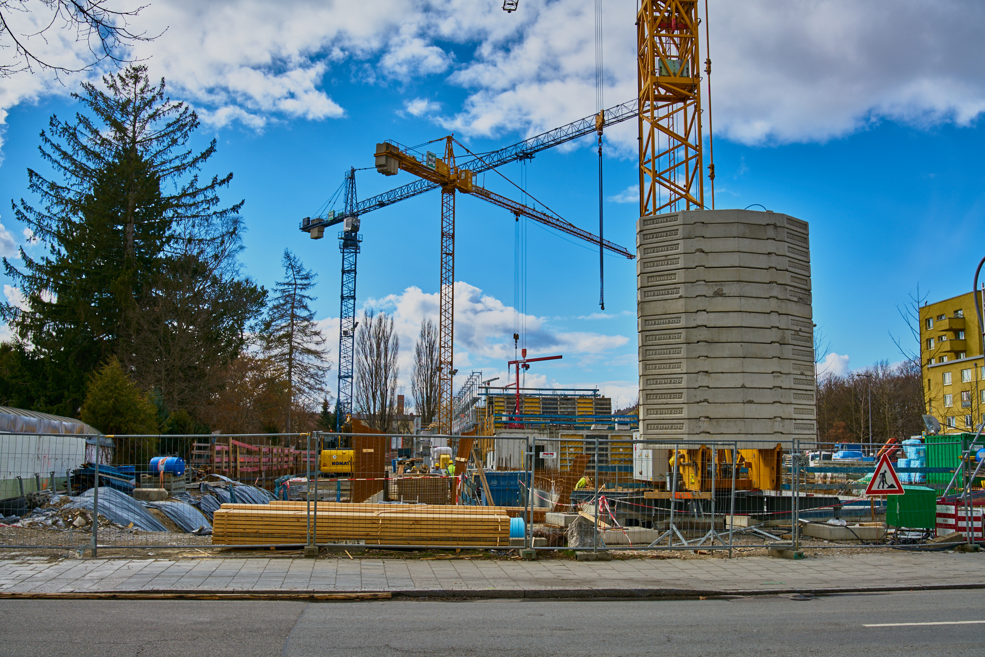 16.03.2018 - Baustelle Maikäfersiedlung in der Bad-Schachener-Straße in Neuperlach