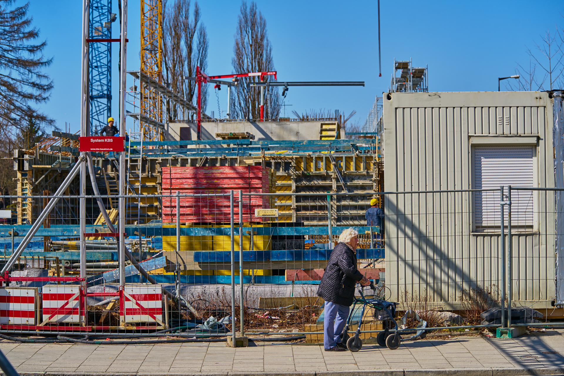 24.03.2018 - Baustelle Maikäfersiedlung in der Bad Schachener Straße in Neuperlach