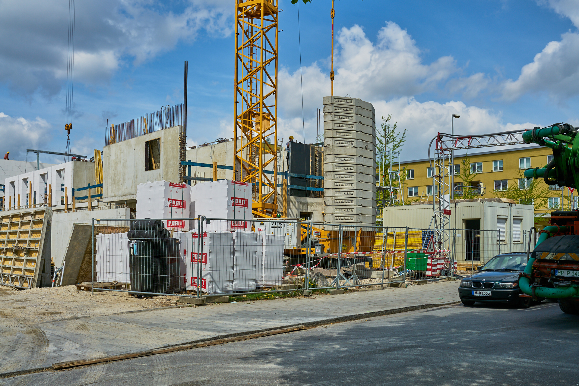 24.04.2018 - Baustelle Maikäfersiedlung in der Bad Schachener Straße in Neuperlach
