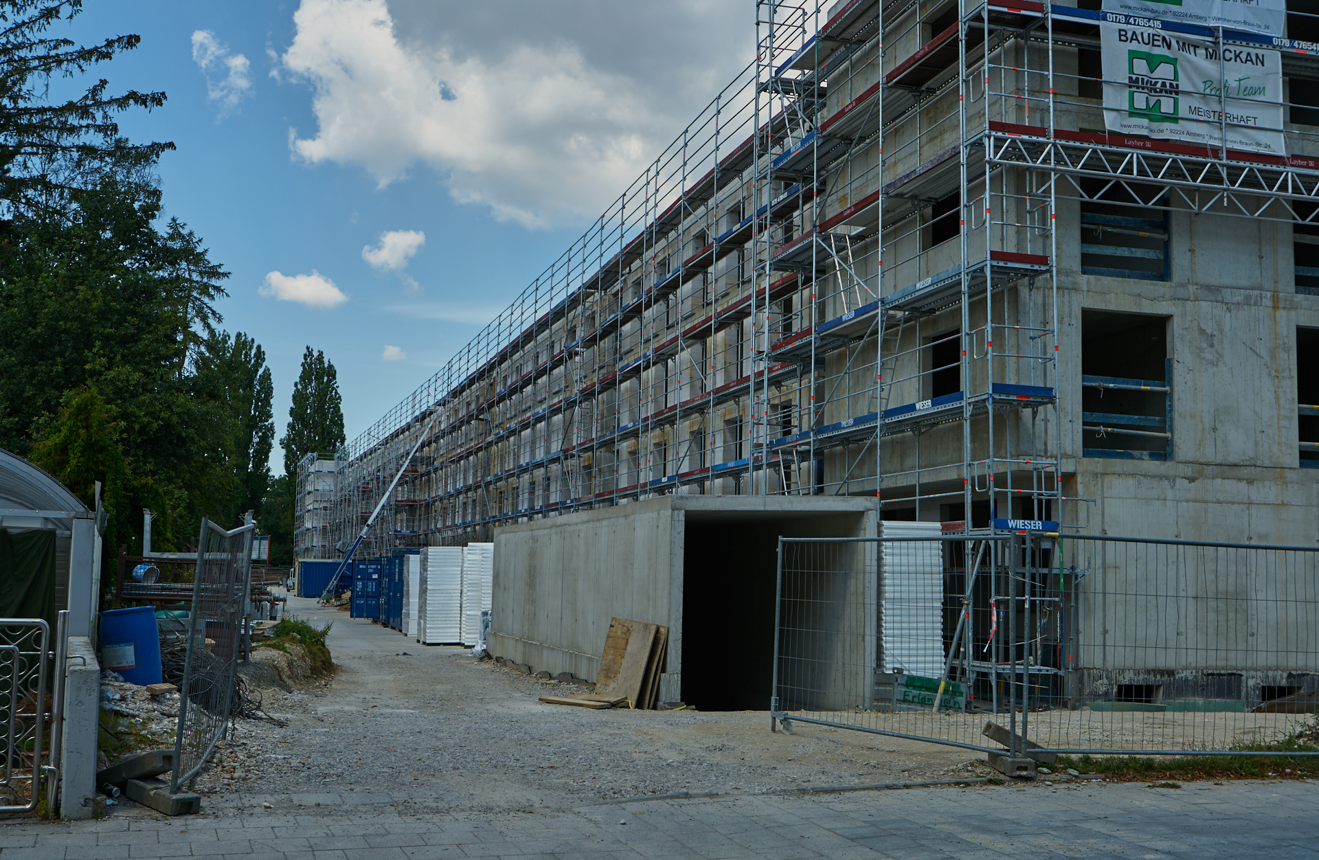 30.07.2018 - Baustelle Maikäfersiedlung in der Bad Schachener Straße in Neuperlach
