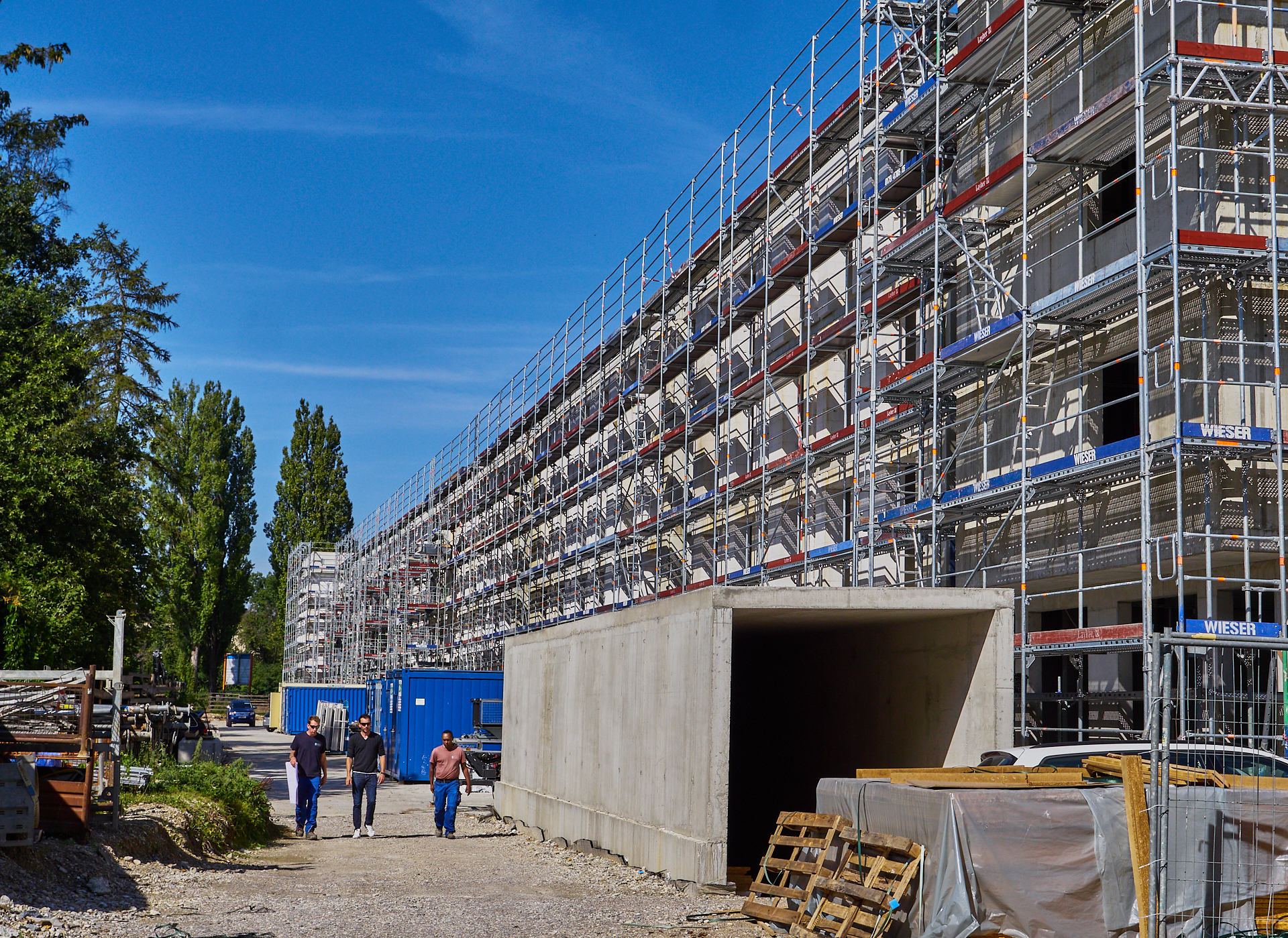 10.09.20108 - Baustelle Maikäfersiedlung in der Bad Schachener Straße in Neuperlach