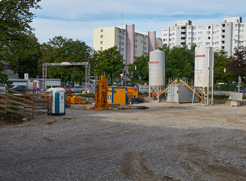 14.08.2019 - Die Aufstockungsarbeiten am OMGR beginnen