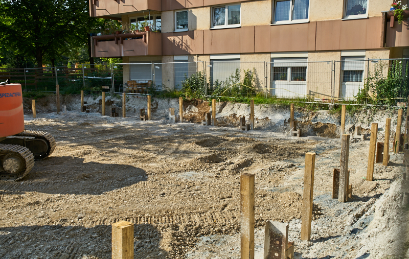 30.08.2019 - Die Spundwände sind vorerst gebohrt