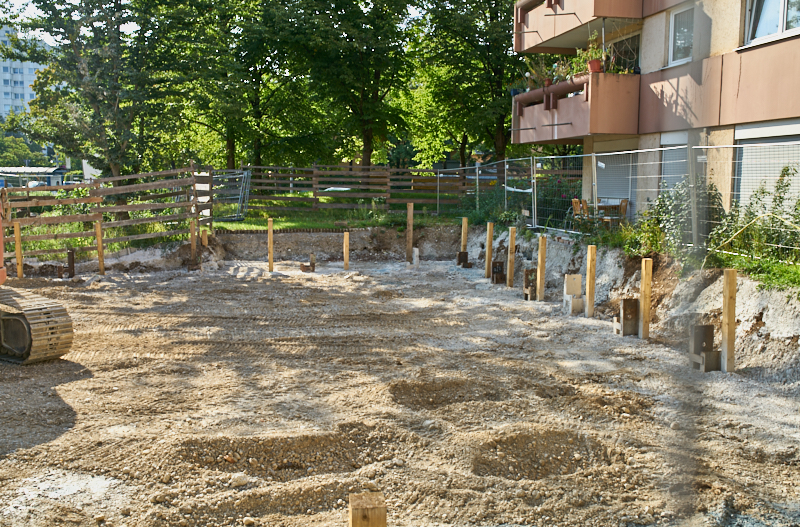 30.08.2019 - Die Spundwände sind vorerst gebohrt